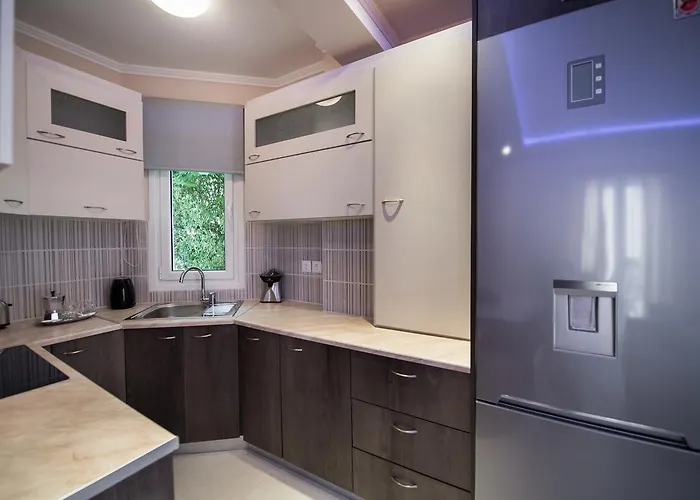 La E Bella Villa Fríni